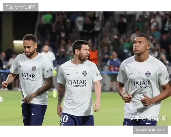 巴黎圣日耳曼中场控制力下滑，节奏混乱问题逐步反映在比赛走势中