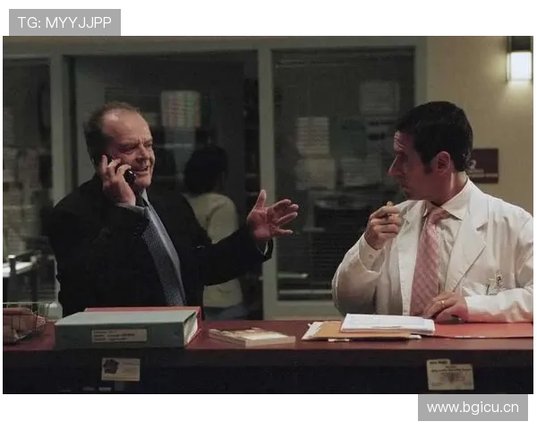 亚历克斯·摩根拎着比我房租还贵的包出门，世界观要崩了